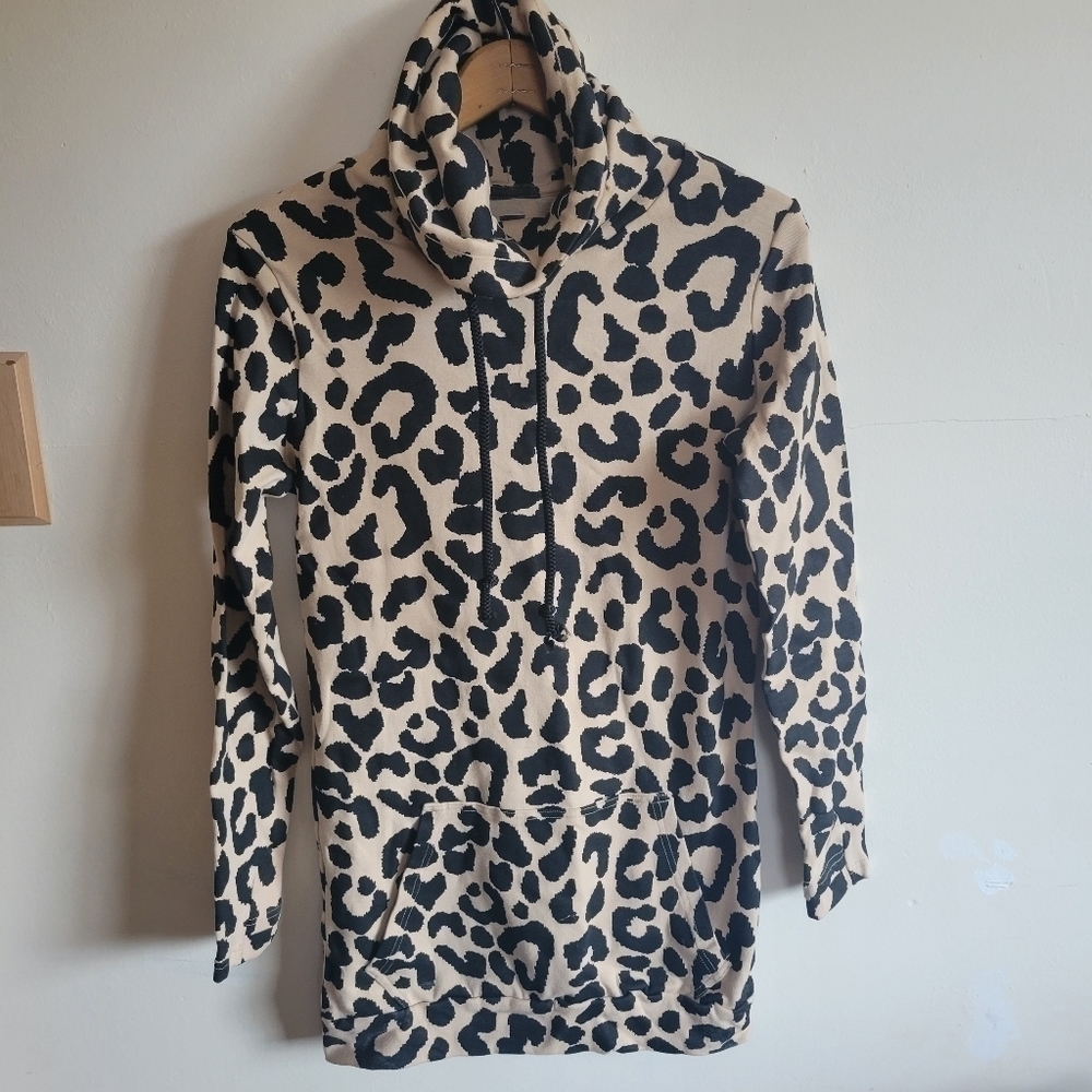 NWOT Lilly & Lottie Sweater Sweatshirt Tunic Cheetah Black Cream Extra Small